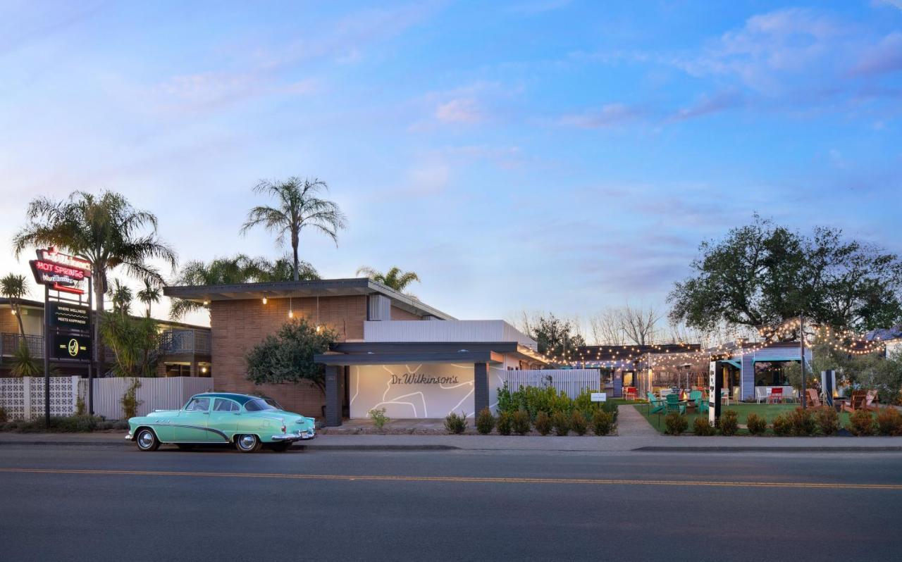 Dr Wilkinsons Backyard Resort And Mineral Springs A Member Of Design Hotels 卡利斯托加 外观 照片