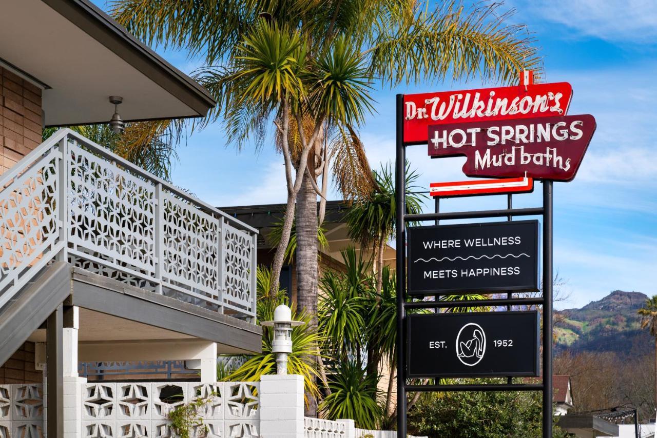 Dr Wilkinsons Backyard Resort And Mineral Springs A Member Of Design Hotels 卡利斯托加 外观 照片